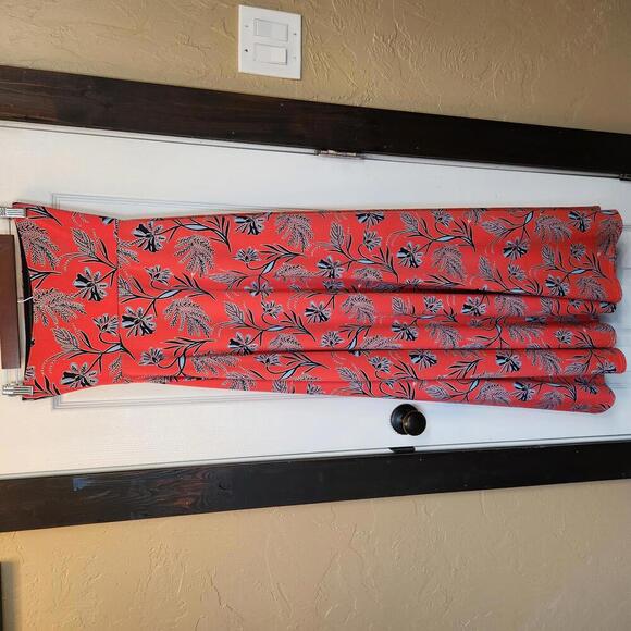 Banana Republic Women's Strapless Floral Maxi Dress- Size XS - Picture 3 of 7